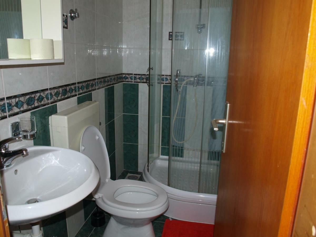 Apartment Duje Макарська Екстер'єр фото