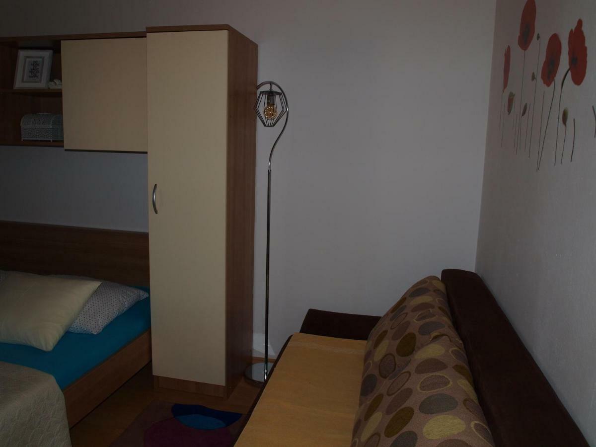 Apartment Duje Макарська Екстер'єр фото